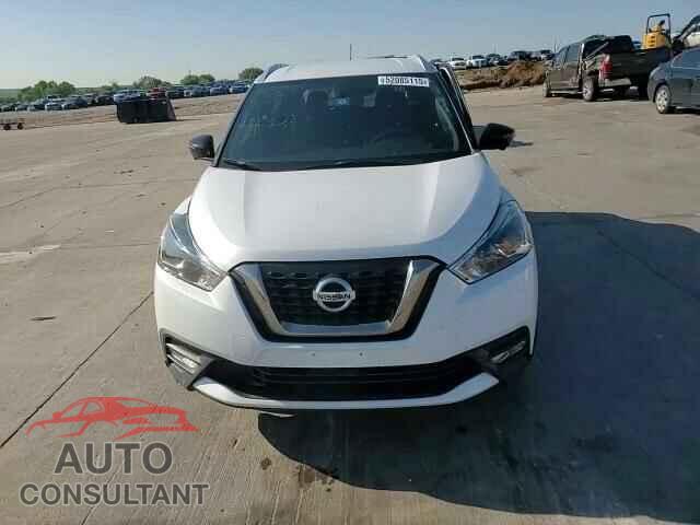 NISSAN KICKS 2019 - 3N1CP5CU3KL492133