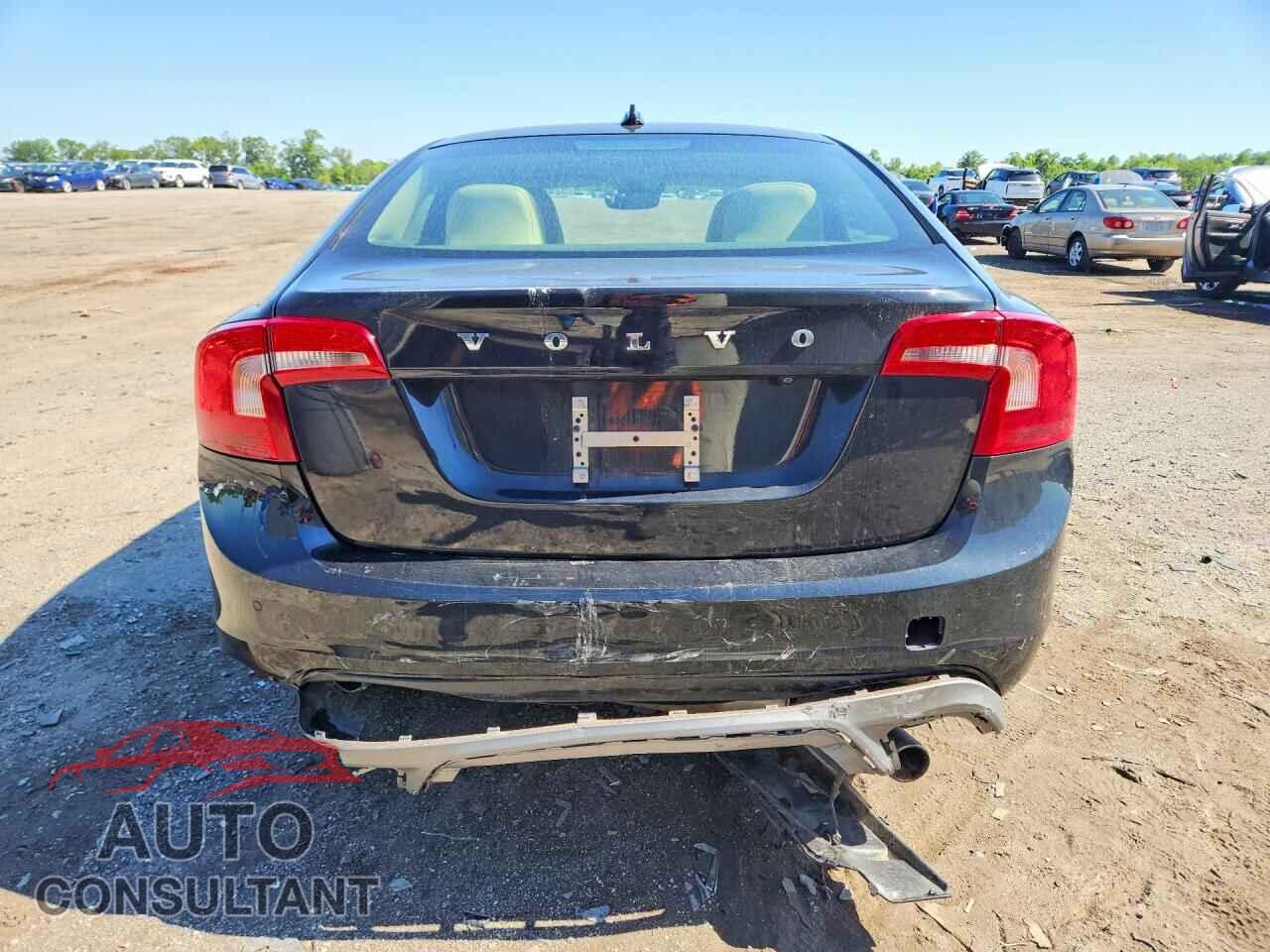 VOLVO S60 2018 - YV140MTL5J2461998