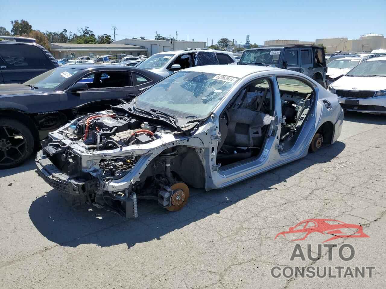 HONDA ACCORD 2017 - JHMCR6F30HC015310