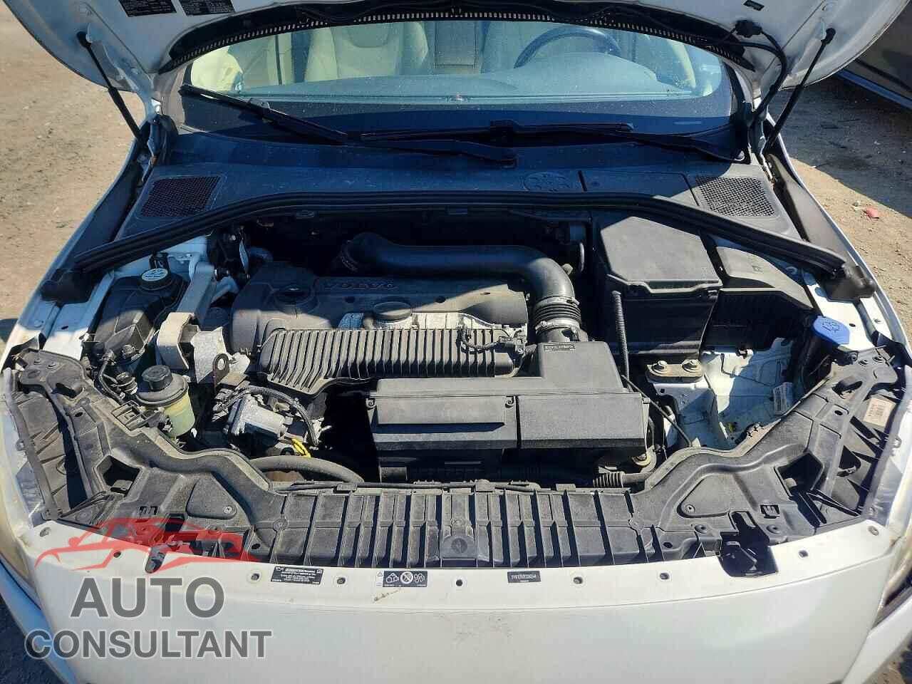 VOLVO S60 2015 - YV1612TK7F2362544