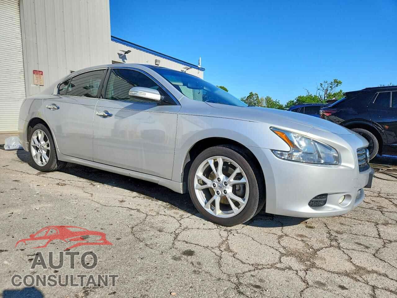 NISSAN MAXIMA 2014 - 1N4AA5AP1EC476909