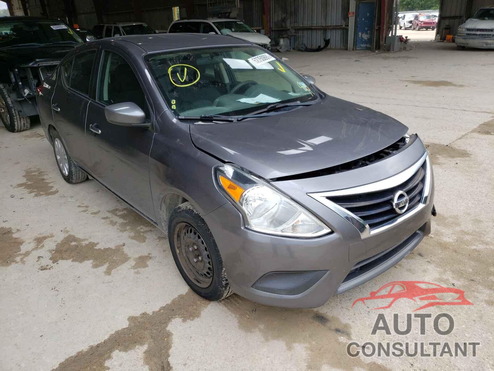 NISSAN VERSA 2017 - 3N1CN7AP4HL815595