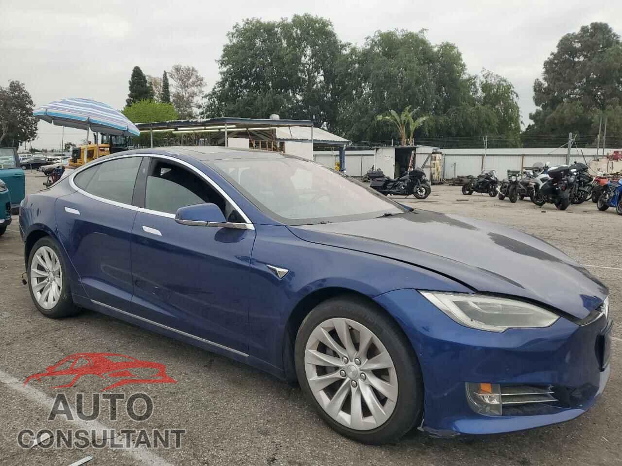 TESLA MODEL S 2017 - 5YJSA1E20HF192300