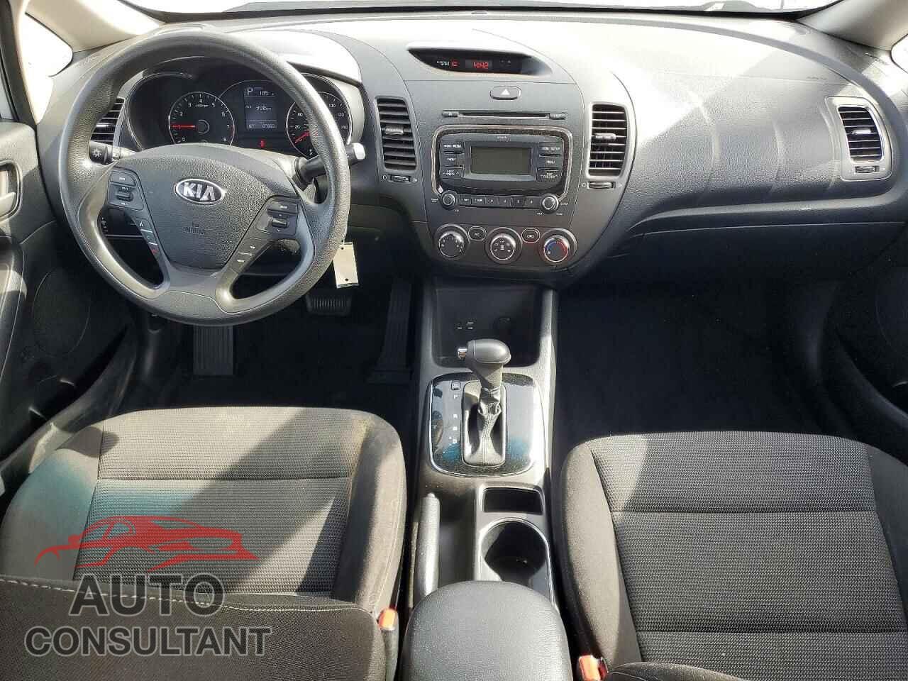 KIA FORTE 2017 - 3KPFK4A79HE044203