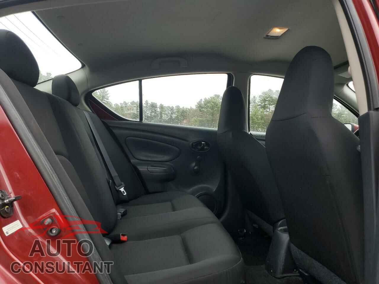 NISSAN VERSA 2016 - 3N1CN7AP8GL877533