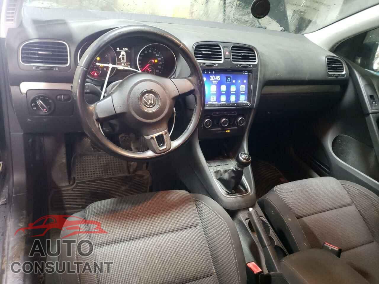 VOLKSWAGEN GOLF 2013 - WVWAB7AJ8DW037055