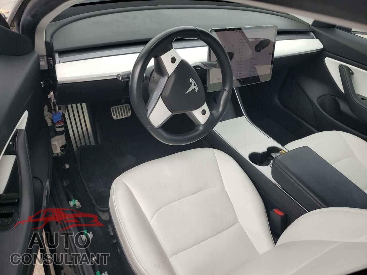 TESLA MODEL 3 2019 - 5YJ3E1EA1KF315111