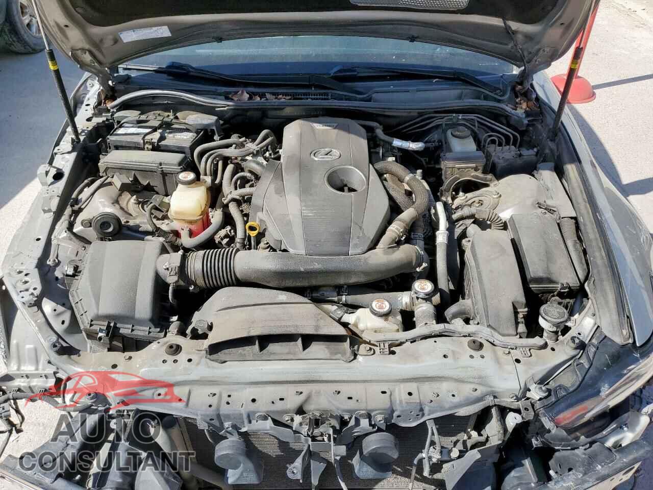 LEXUS IS 2018 - JTHBA1D26J5075568