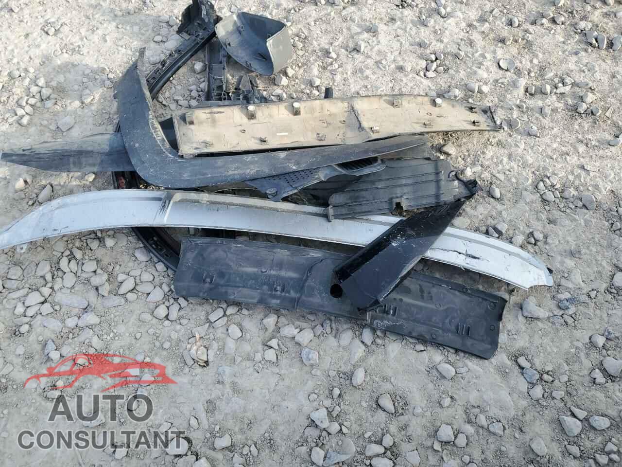 AUDI E-TRON 2019 - WA1VAAGE0KB008725
