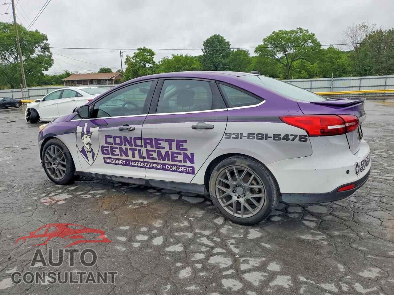 FORD FOCUS 2018 - 1FADP3J27JL201446