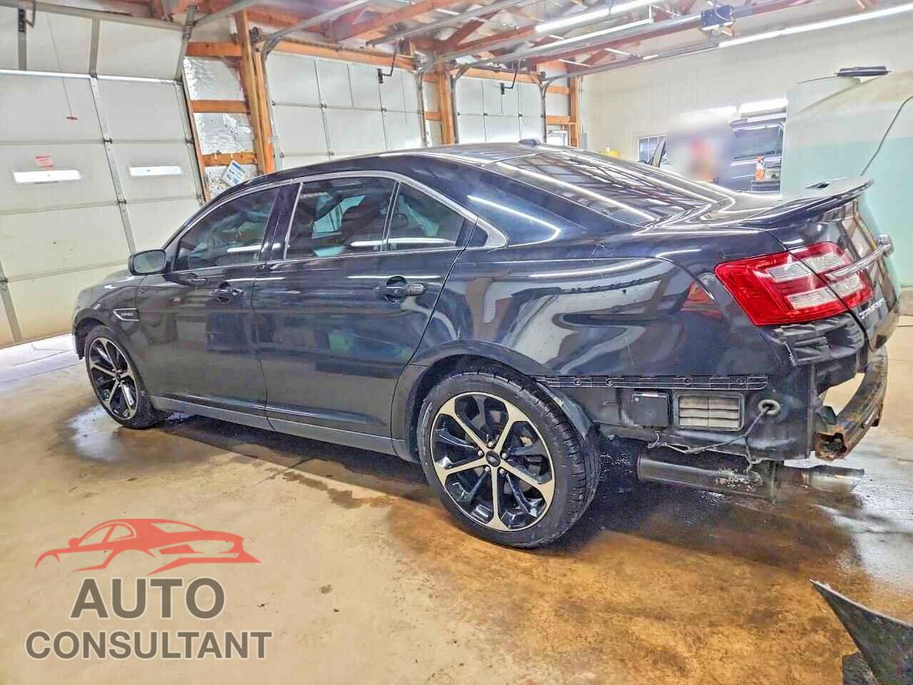 FORD TAURUS 2016 - 1FAHP2KTXGG118601