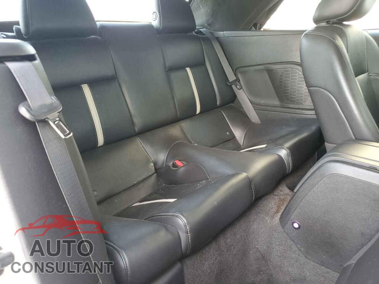 FORD MUSTANG 2011 - 1ZVBP8FF4B5155281