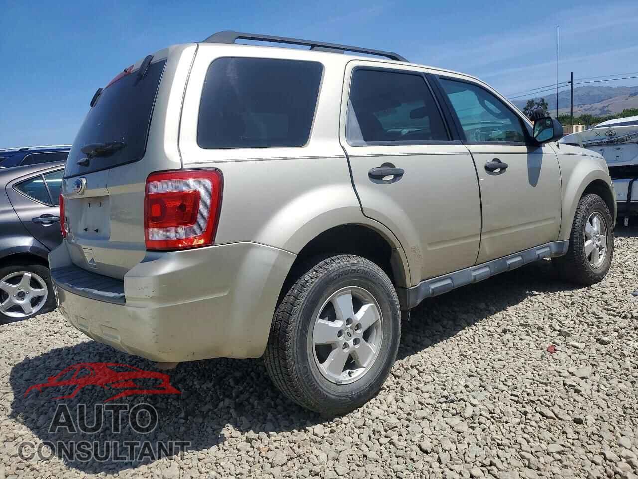FORD ESCAPE 2011 - 1FMCU0D75BKB57776