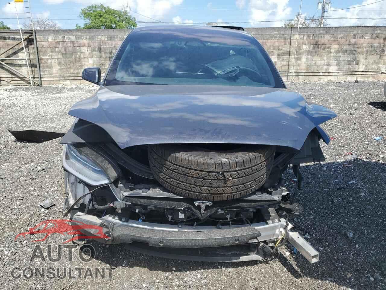 TESLA MODEL X 2023 - 7SAXCBE51PF368577