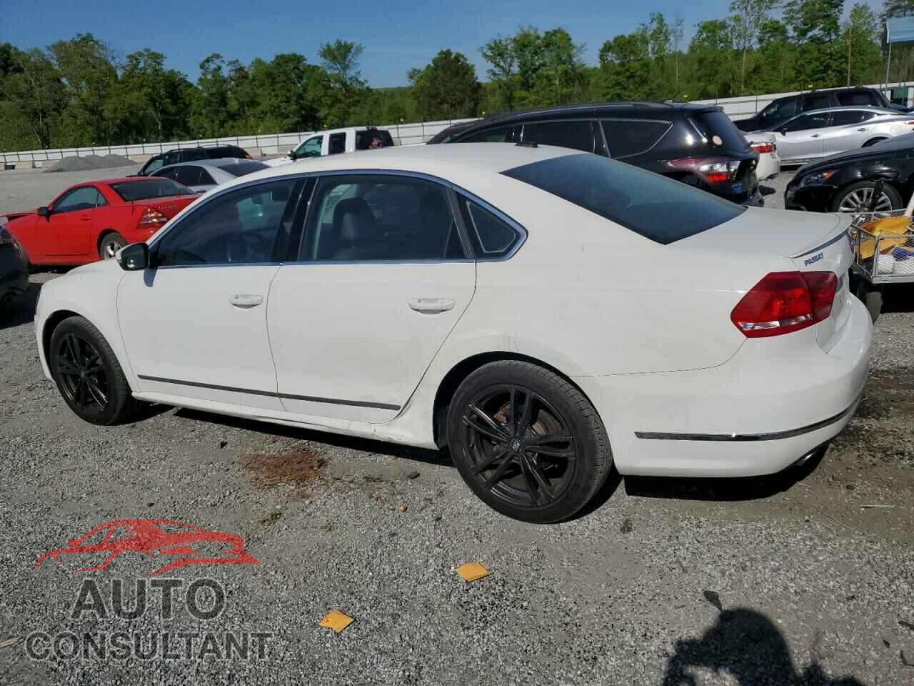 VOLKSWAGEN PASSAT 2014 - 1VWCN7A35EC042649