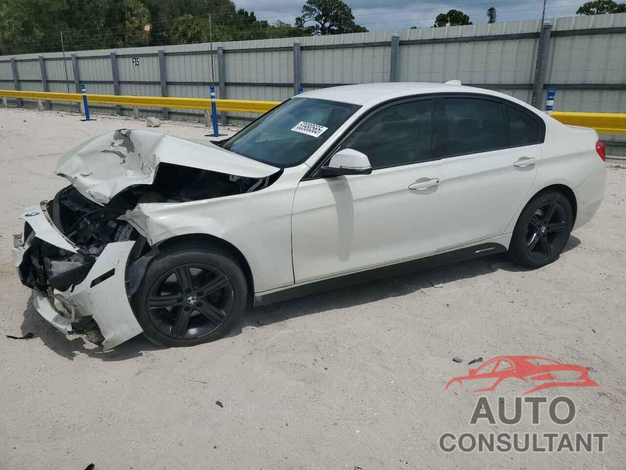 BMW 3 SERIES 2014 - WBA3B1C50EK130907
