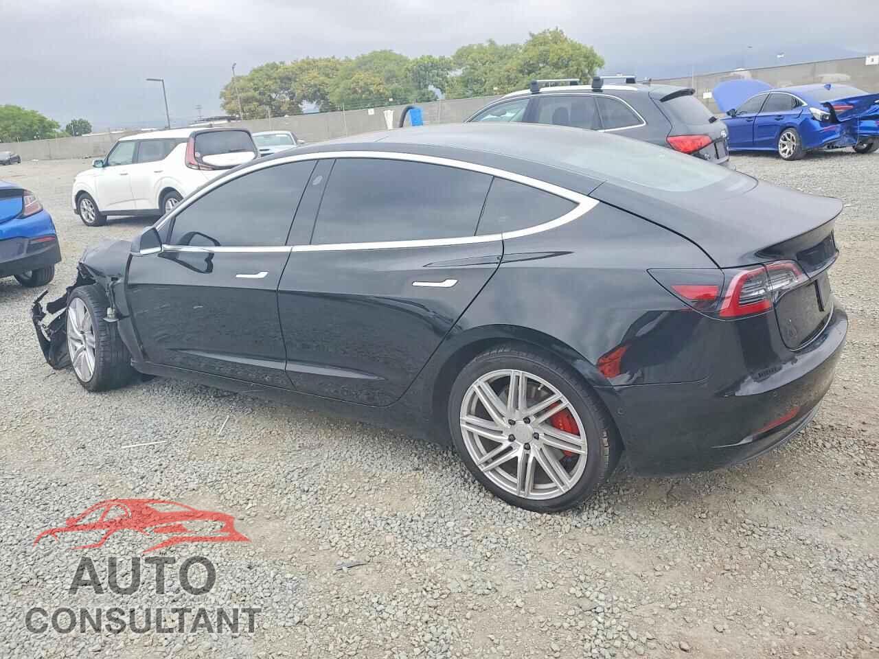 TESLA MODEL 3 2018 - 5YJ3E1EBXJF187670