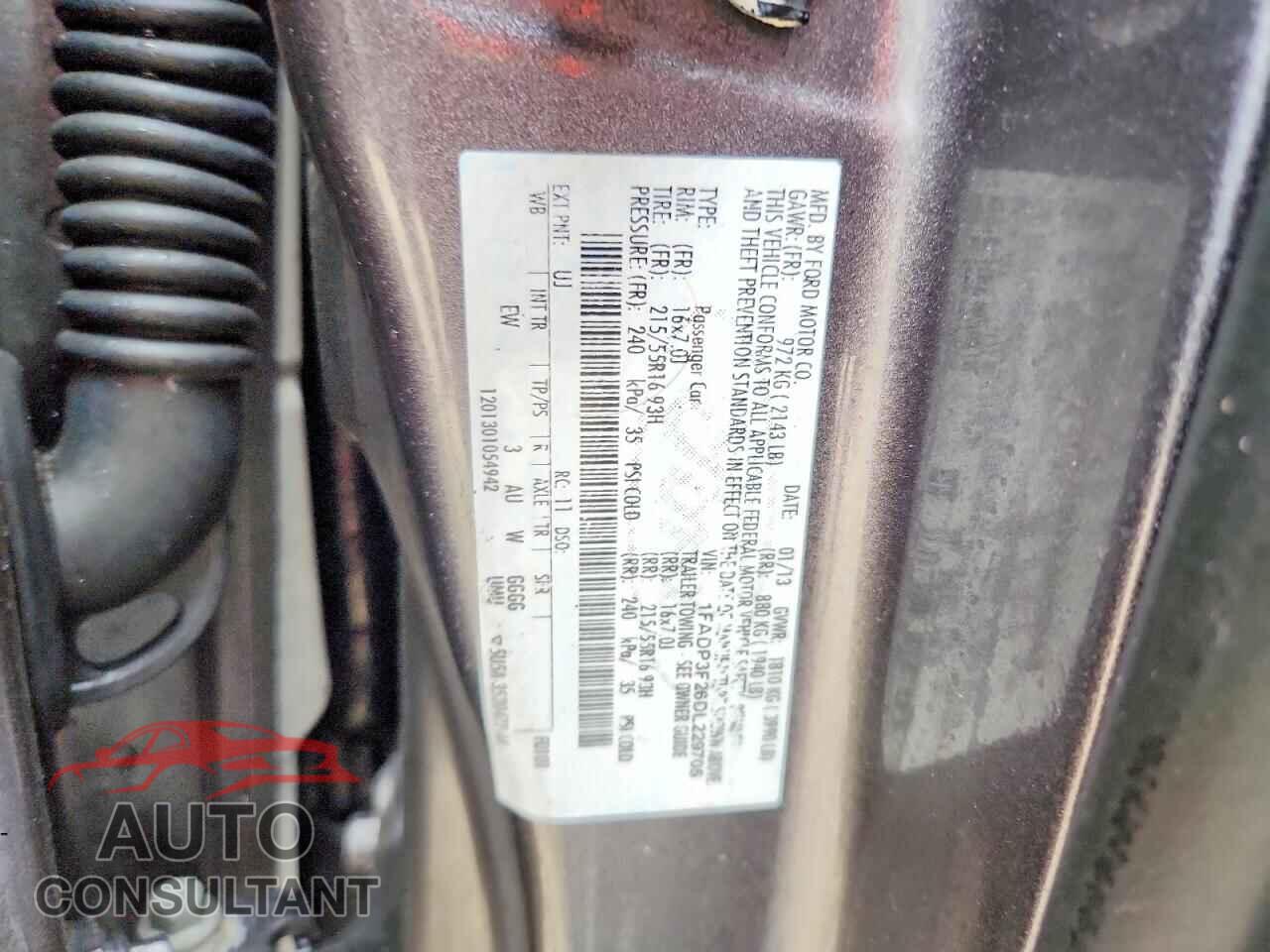 FORD FOCUS 2013 - 1FADP3F26DL229705