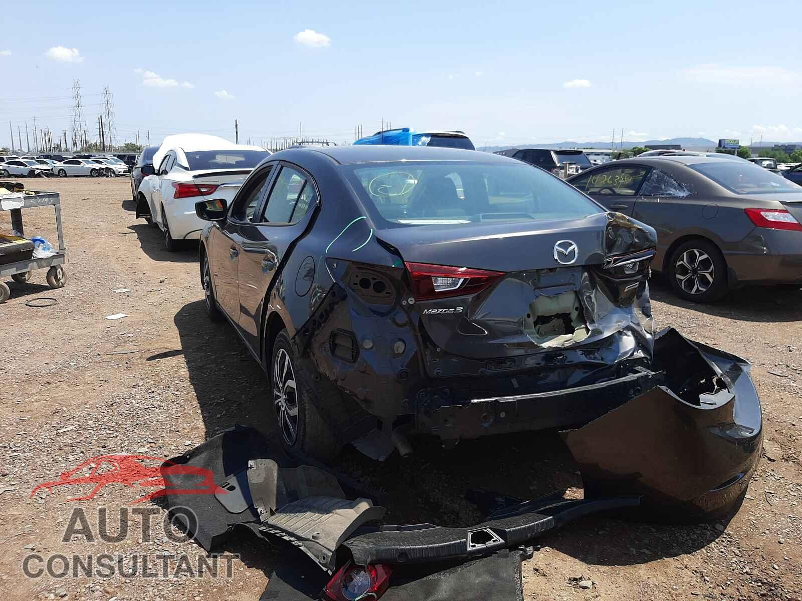 MAZDA 3 2017 - 3MZBN1U78HM108878