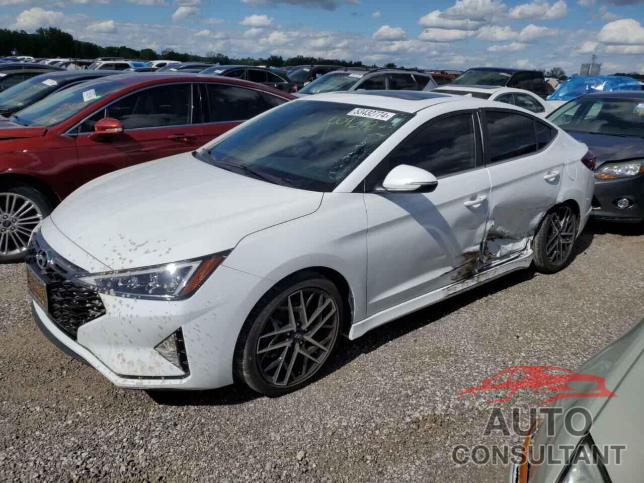 HYUNDAI ELANTRA 2020 - KMHD04LB7LU009292