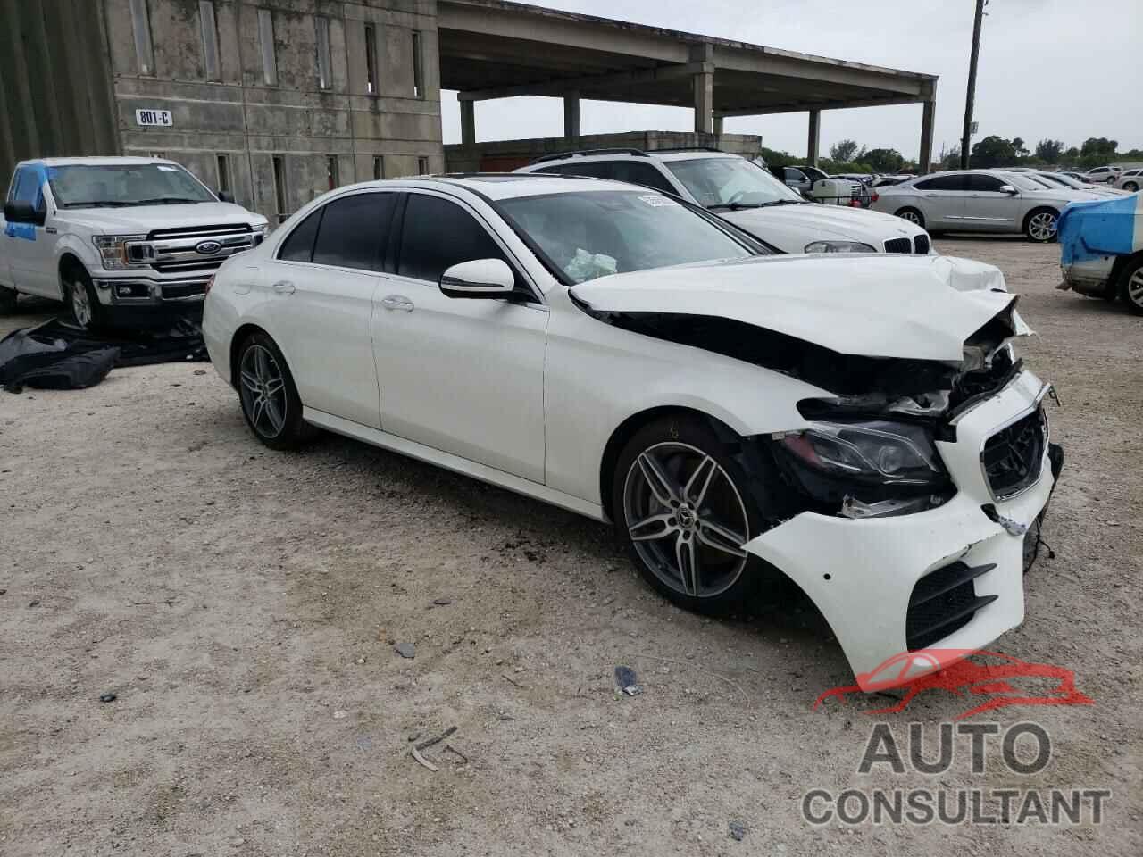 MERCEDES-BENZ E-CLASS 2018 - WDDZF4JB1JA449086