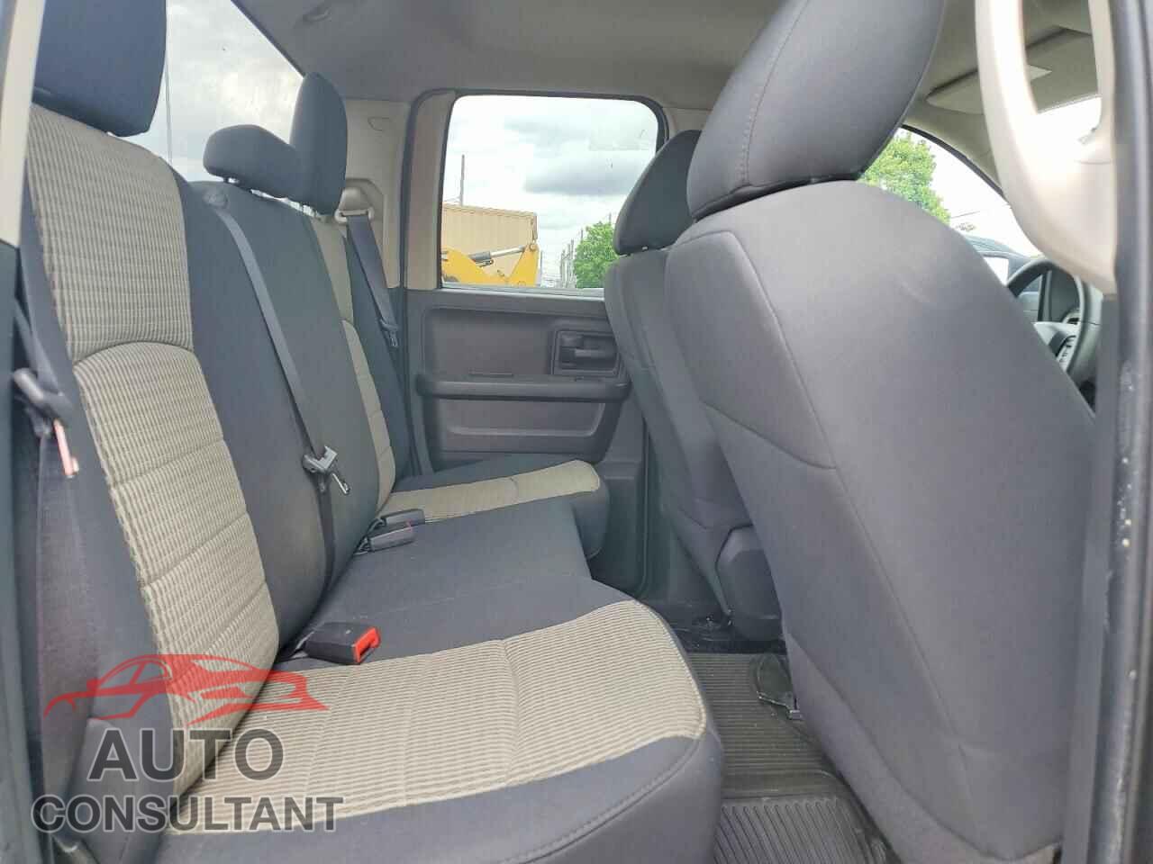 DODGE RAM 1500 2012 - 1C6RD7FT8CS140156