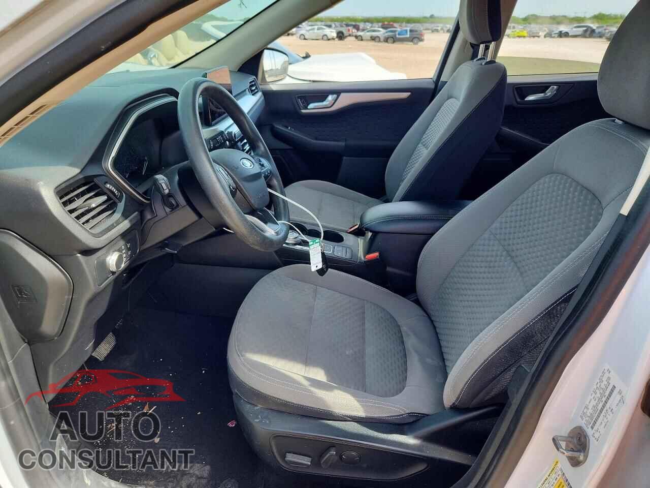 FORD ESCAPE 2020 - 1FMCU9G61LUA04681