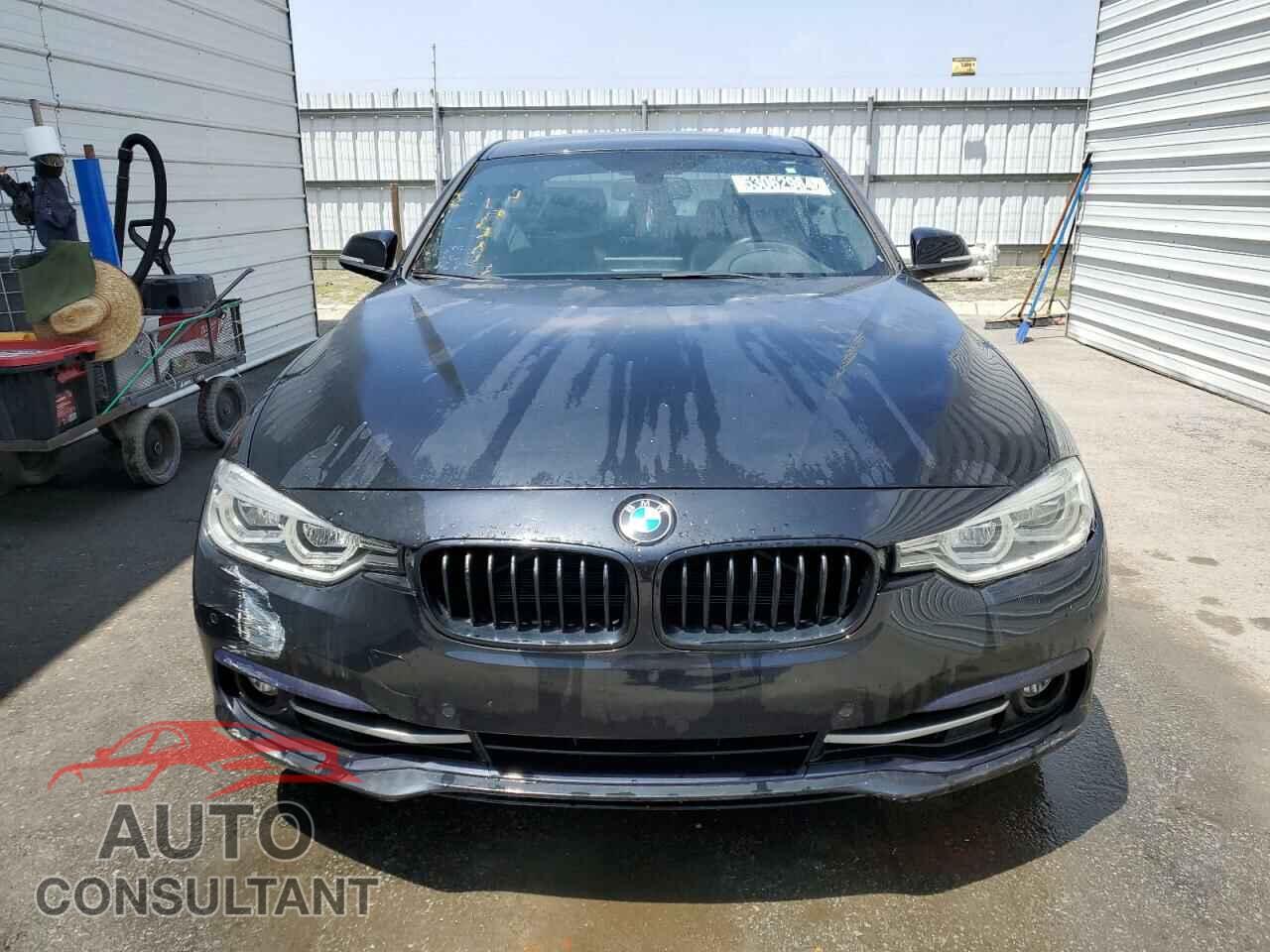 BMW 3 SERIES 2018 - WBA8B9C59JEE82741