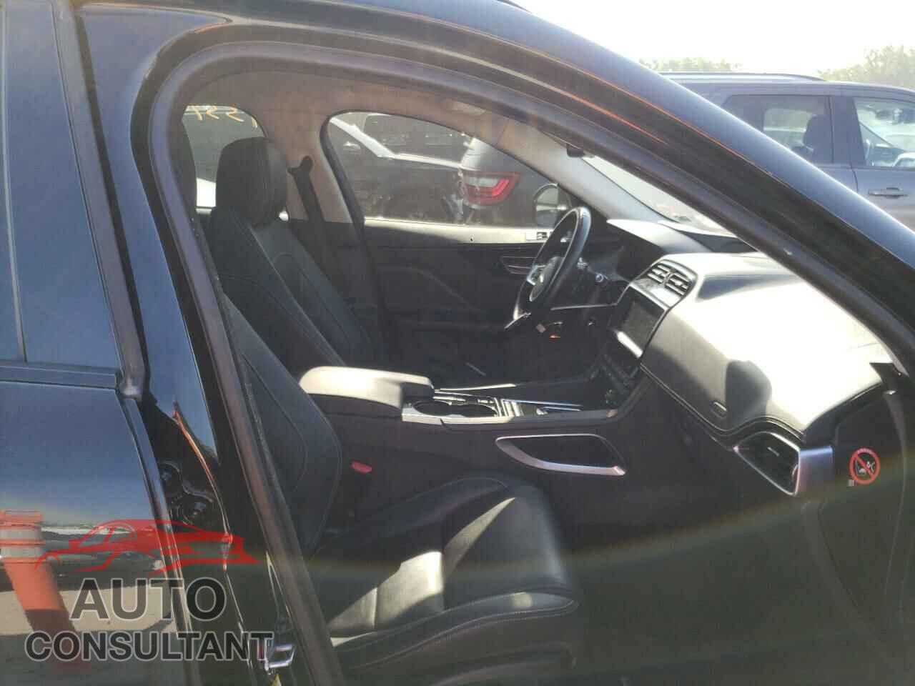 JAGUAR F-PACE 2017 - SADCL2BVXHA497772