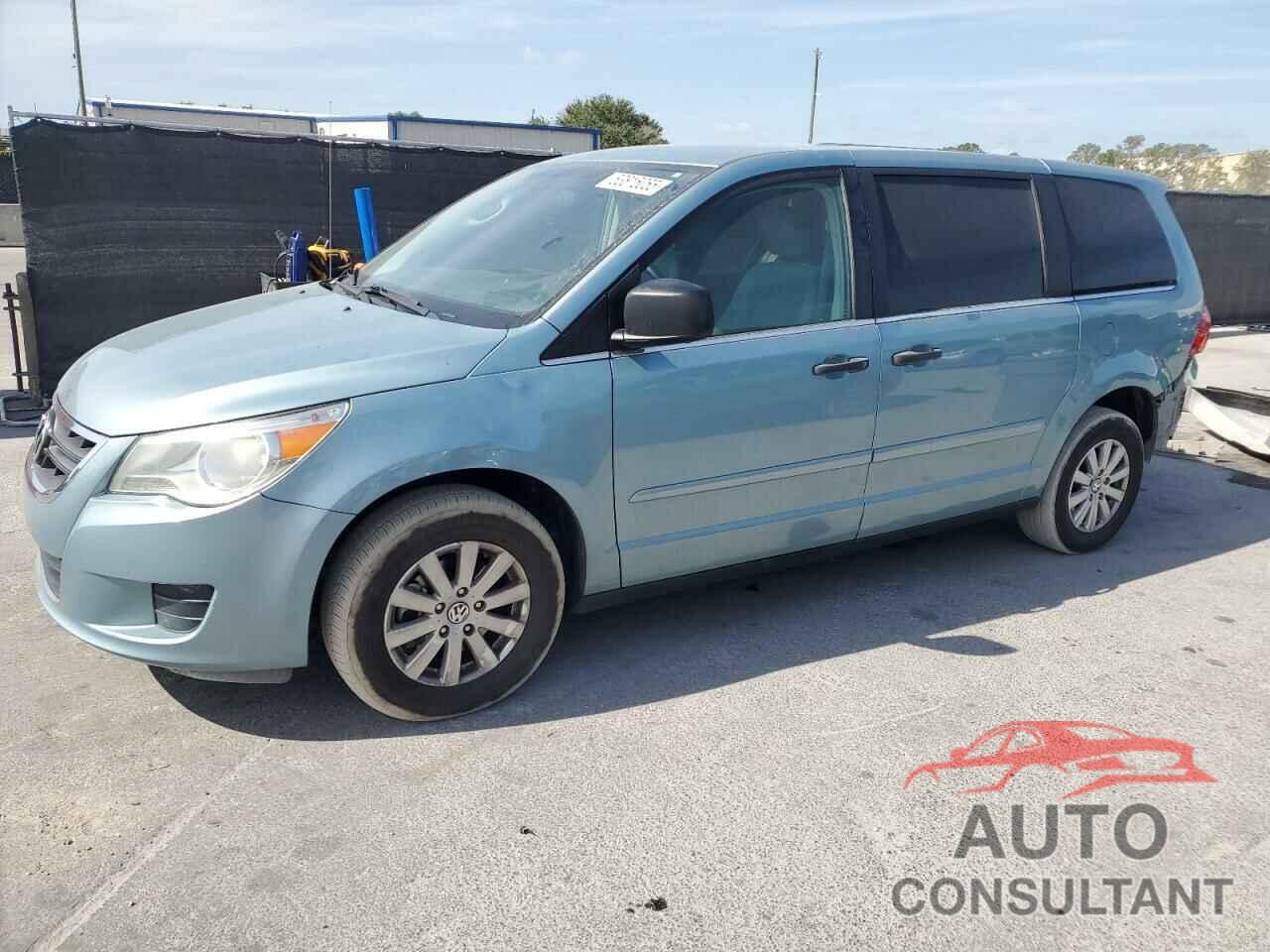 VOLKSWAGEN ROUTAN 2009 - 2V8HW44159R608101