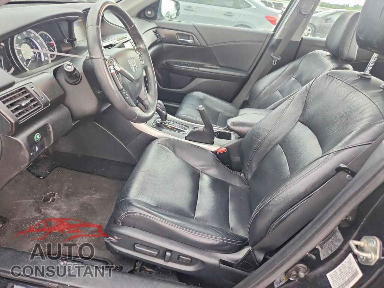 HONDA ACCORD 2015 - 1HGCR2F88FA044151