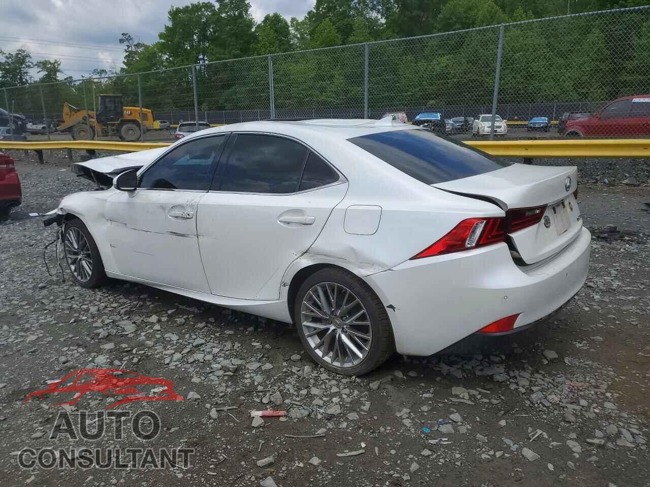 LEXUS IS 2014 - JTHBF1D24E5015196
