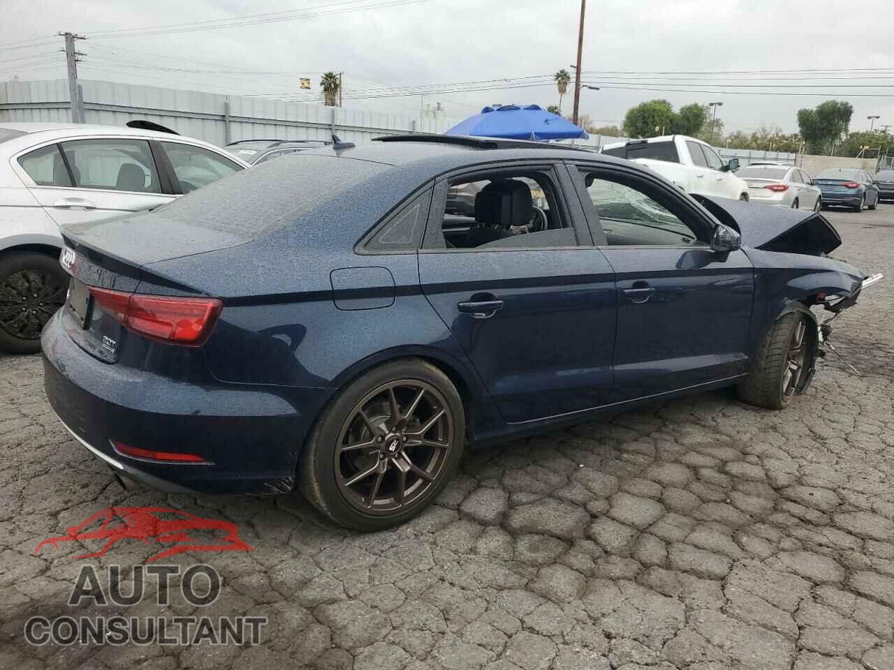 AUDI A3 2017 - WAUB8GFFXH1079007