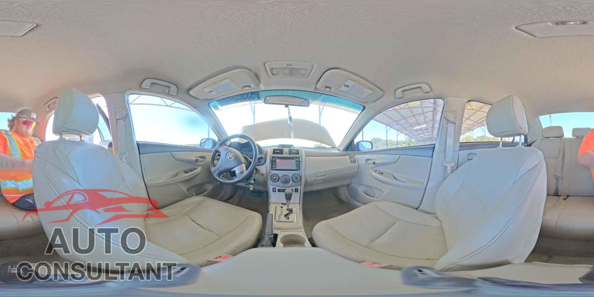 TOYOTA COROLLA 2013 - 2T1BU4EE6DC083910