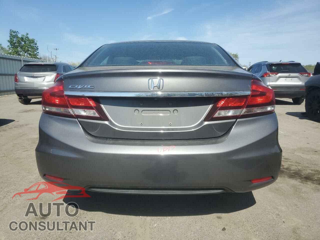 HONDA CIVIC 2013 - 2HGFB2F59DH581729