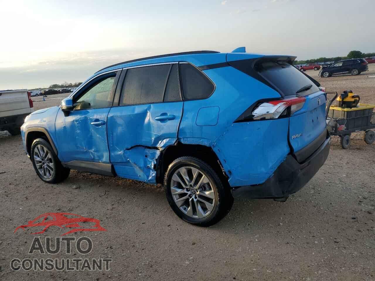 TOYOTA RAV4 2021 - 2T3C1RFVXMW148837