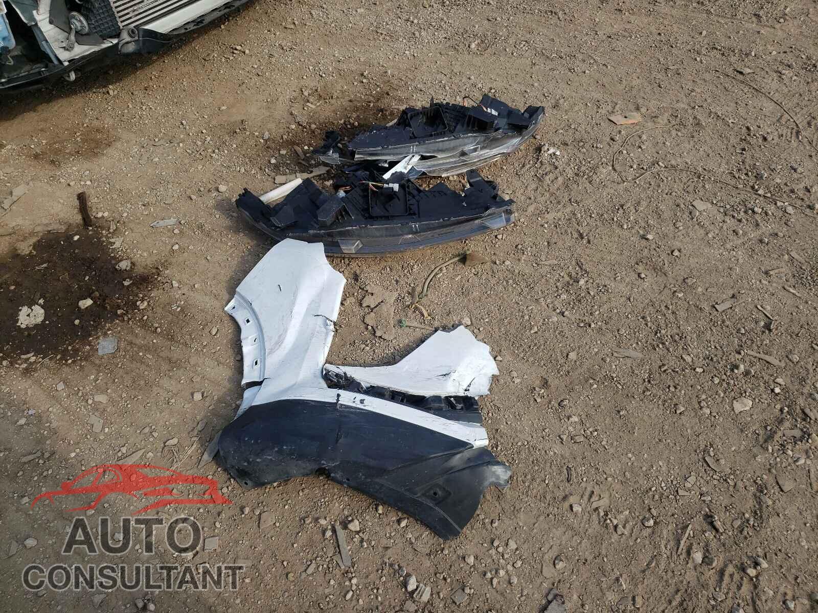 MITSUBISHI ECLIPSE 2018 - JA4AT5AA0JZ051425