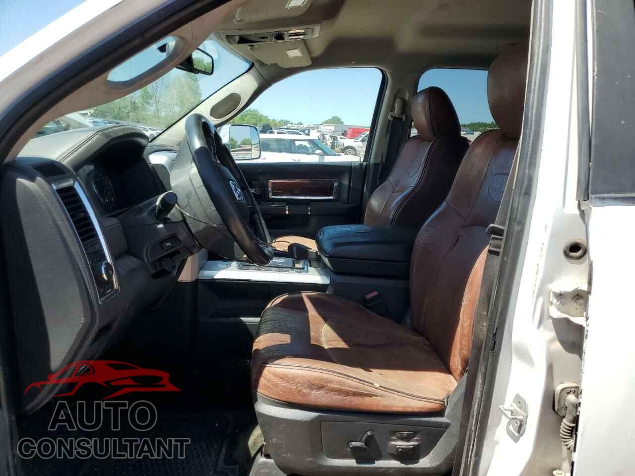 DODGE RAM 1500 2012 - 1C6RD7NT1CS198420