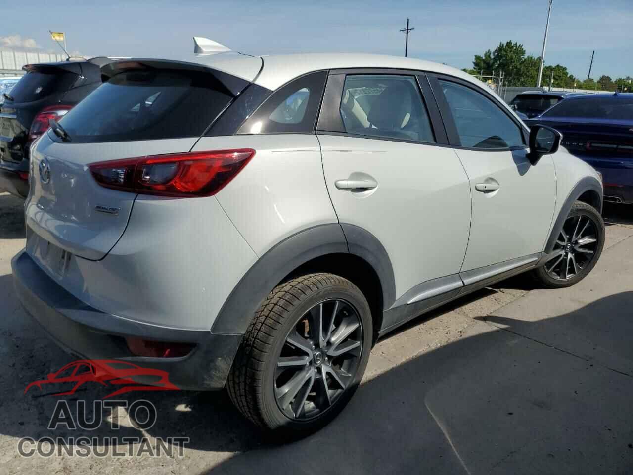 MAZDA CX-3 2017 - JM1DKFD76H0170526