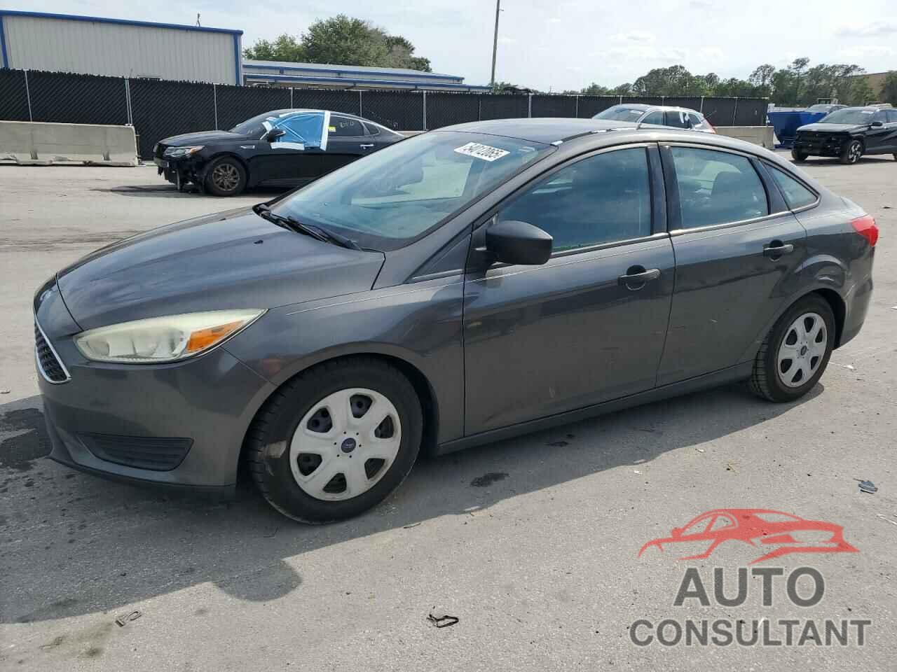 FORD FOCUS 2015 - 1FADP3E28FL239088