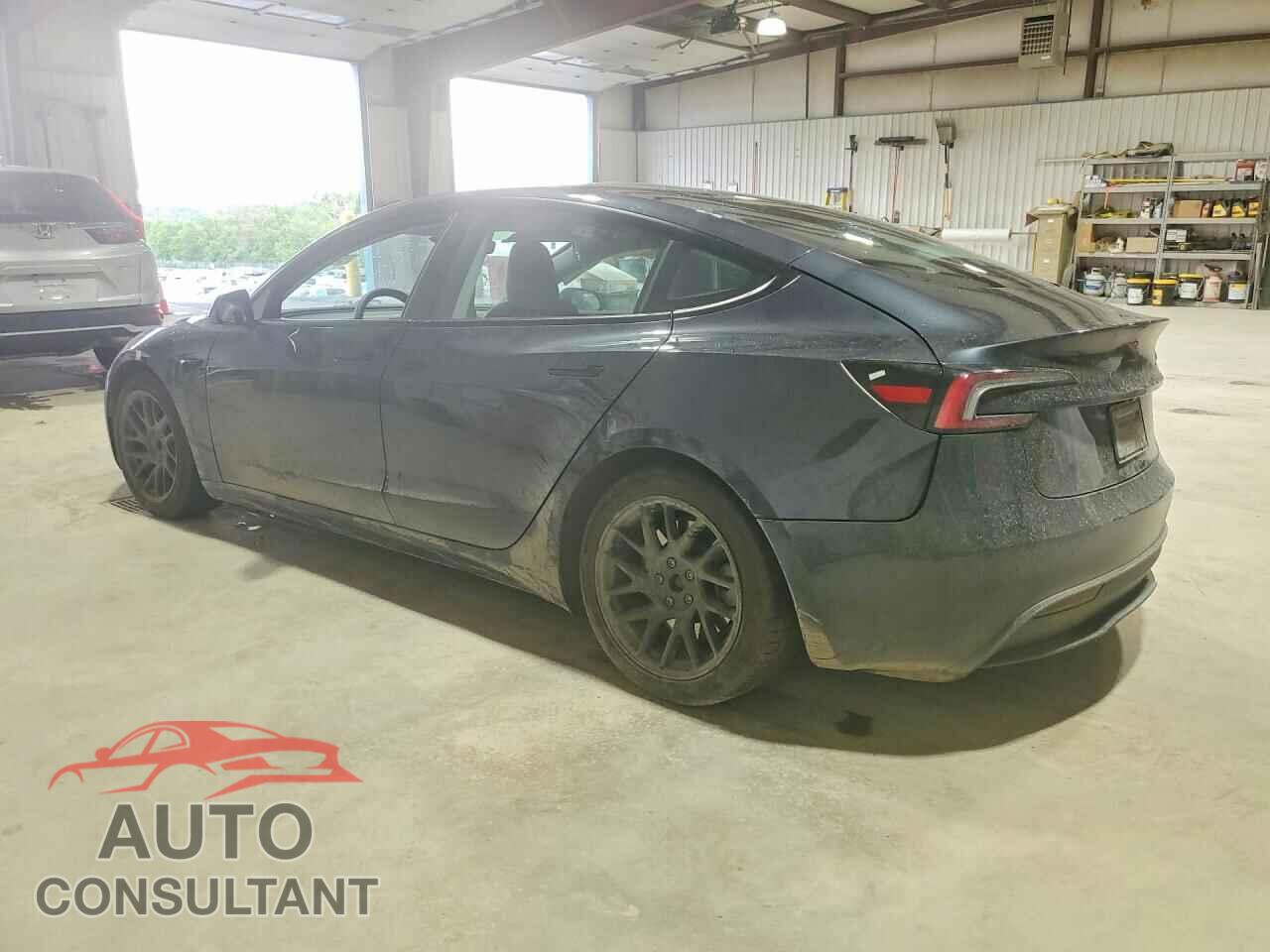 TESLA MODEL 3 2024 - 5YJ3E1EA9RF725214