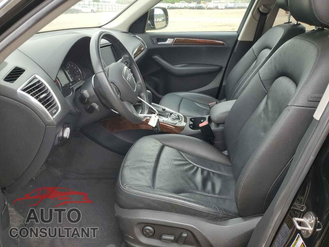 AUDI Q5 2010 - WA1LKAFP6AA095560