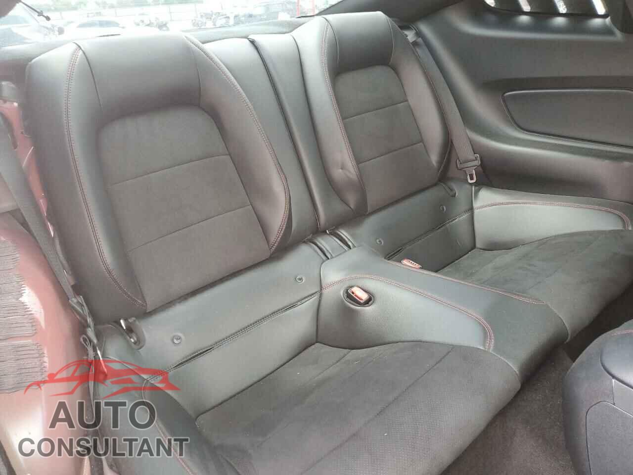 FORD MUSTANG 2017 - 1FA6P8CF3H5286905
