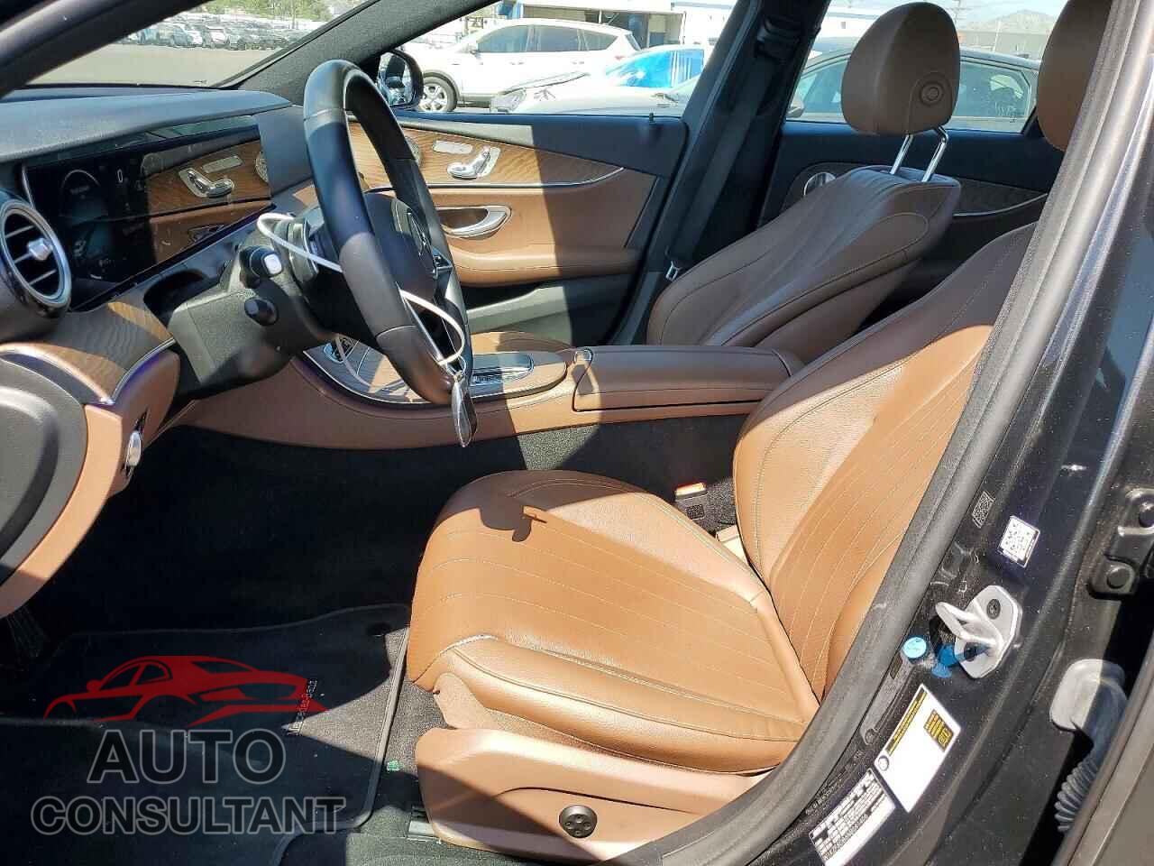 MERCEDES-BENZ E-CLASS 2022 - W1KZF8DB6NB091406