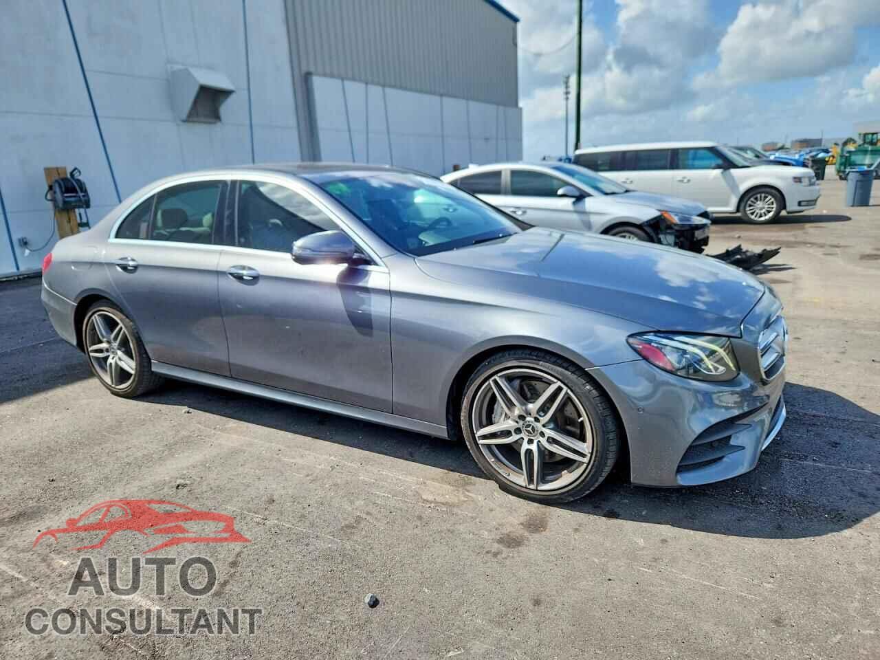 MERCEDES-BENZ E-CLASS 2018 - WDDZF4JBXJA473581