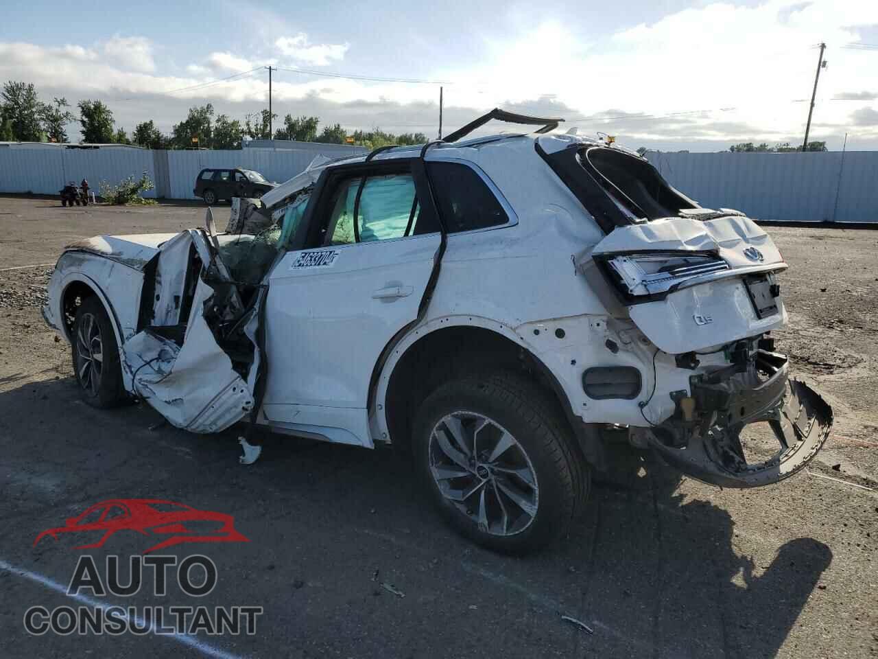AUDI Q5 2021 - WA1BAAFY4M2103841