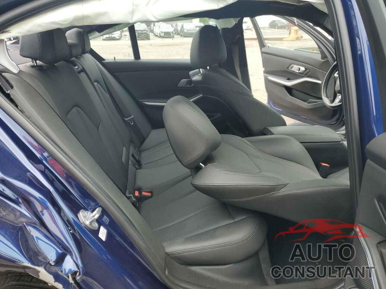 BMW 3 SERIES 2019 - WBA5R1C5XKAK11676