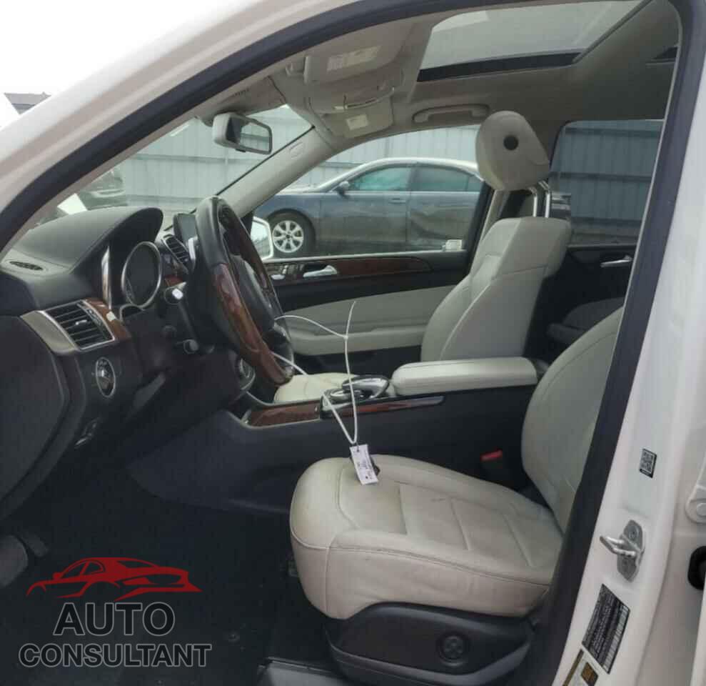 MERCEDES-BENZ GLS-CLASS 2017 - 4JGDF6EE7HA908616