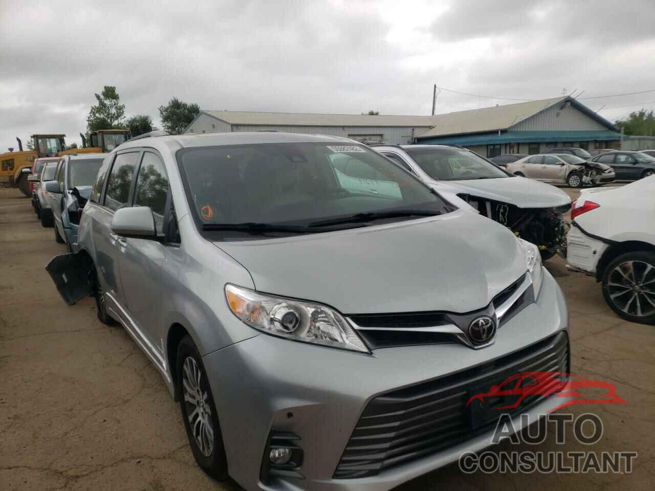 TOYOTA SIENNA 2019 - 5TDYZ3DC2KS006414