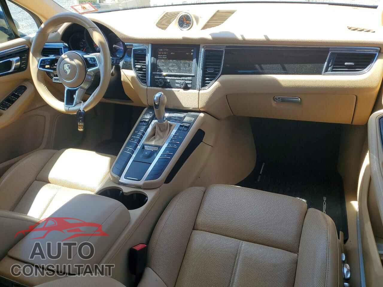 PORSCHE MACAN 2016 - WP1AB2A56GLB47600